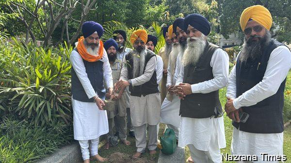 Shiromani Committee observed the Gurta Gaddi Day of Sri Guru Har Rai Sahib as Environment Day