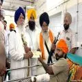 ਨਸ਼ਿਆਂ ਵਿਰੁੱਧ ਸੰਘਰਸ਼ ਦੌਰਾਨ ਜ਼ਖ਼ਮੀ ਹੋਏ ਚਾਰ ਨੌਜਵਾਨਾਂ ਨੂੰ ਸ਼੍ਰੋਮਣੀ ਕਮੇਟੀ ਵੱਲੋਂ 5-5 ਲੱਖ ਰੁਪਏ ਦੇ ਚੈੱਕ ਸੌਂਪੇ