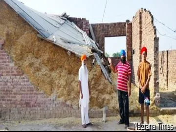 ਤੇਜ਼ ਹਨੇਰੀ ਕਾਰਨ ਤੂੜੀ ਵਾਲੇ ਕੋਠੇ ਦਾ ਸ਼ੈਡ ਡਿੱਗਿਆ,ਕਿਸਾਨ ਨੇ ਮੁਆਵਜ਼ੇ ਦੀ ਕੀਤੀ ਮੰਗ