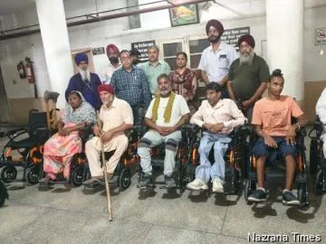 ਐਮ.ਪੀ. ਲੈਡ ਫੰਡ 'ਚੋ 11 ਵ੍ਹੀਲਚੇਅਰਾਂ ਲੋੜਵੰਦ ਅੰਗਹੀਣਾਂ ਨੂੰ ਕੀਤੀਆਂ ਭੇਂਟ