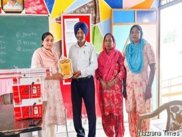 ਪਿੰਡ ਲੇਹਲ ਦੇ ਸਰਕਾਰੀ ਪ੍ਰਾਇਮਰੀ ਸਮਾਰਟ ਸਕੂਲ ਨੂੰ ਦੋ ਪੱਖੇ ਭੇਂਟ ਕੀਤੇ