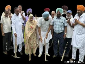   ਡਾਇਰੈਕਟਰ ਸੁਰਿੰਦਰ ਸਿੰਘ ਬੈਦਵਾਣ (ਰੋਡਾ) ਨੇ ਰੱਖਿਆ ਨੀਂਹ ਪੱਥਰ, ਕੌਂਸਲਰ ਕਮਲਜੀਤ ਕੌਰ ਸੋਹਾਣਾ ਨੇ ਦੱਸਿਆ ਵਾਰਡ 40 ਲਈ ਵੱਡਾ ਵਿਕਾਸੀ ਕਦਮ।