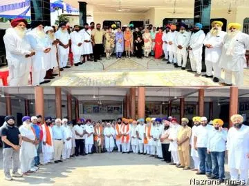 ਬੀਬਾ ਰਮਨਦੀਪ ਕੌਰ ਤੇ ਬਿੱਲਾ ਸ਼ੇਰੋਂ ਨੇ ਖਾਨ ਰਜ਼ਾਦਾ ਤੇ ਛਾਪੜੀ ਸਾਹਿਬ 'ਚ ਲੋਕਾਂ ਦੀਆਂ ਸੁਣੀਆਂ ਮੁਸ਼ਕਿਲਾਂ