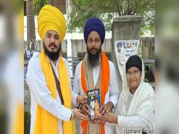 ਬੇਅਦਬੀ ਦੇ ਦੋਸ਼ੀ ਮਹਿੰਦਰਪਾਲ ਬਿੱਟੂ ਨੂੰ ਸੋਧਣ ਵਾਲੇ ਜੁਝਾਰੂ ਭਾਈ ਮਨਿੰਦਰ ਸਿੰਘ ਜੁੰਮਾ ਦਾ ਫੈਡਰੇਸ਼ਨ ਭਿੰਡਰਾਂਵਾਲਾ ਵੱਲੋਂ ਸਨਮਾਨ