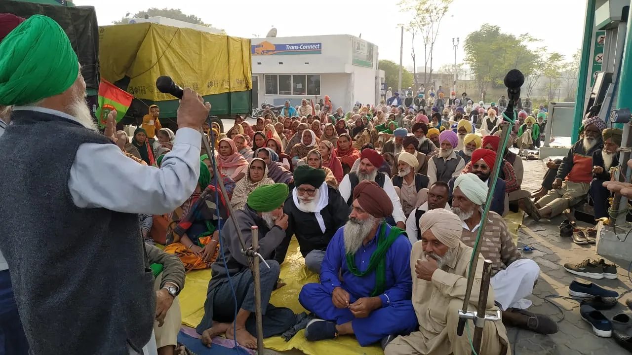 ਰਿਲਾਇੰਸ ਪੰਪ ਰਾਜਿਆਣਾ ਤੇ ਕੀਤੀ ਜੇਤੂ ਰੈਲੀ