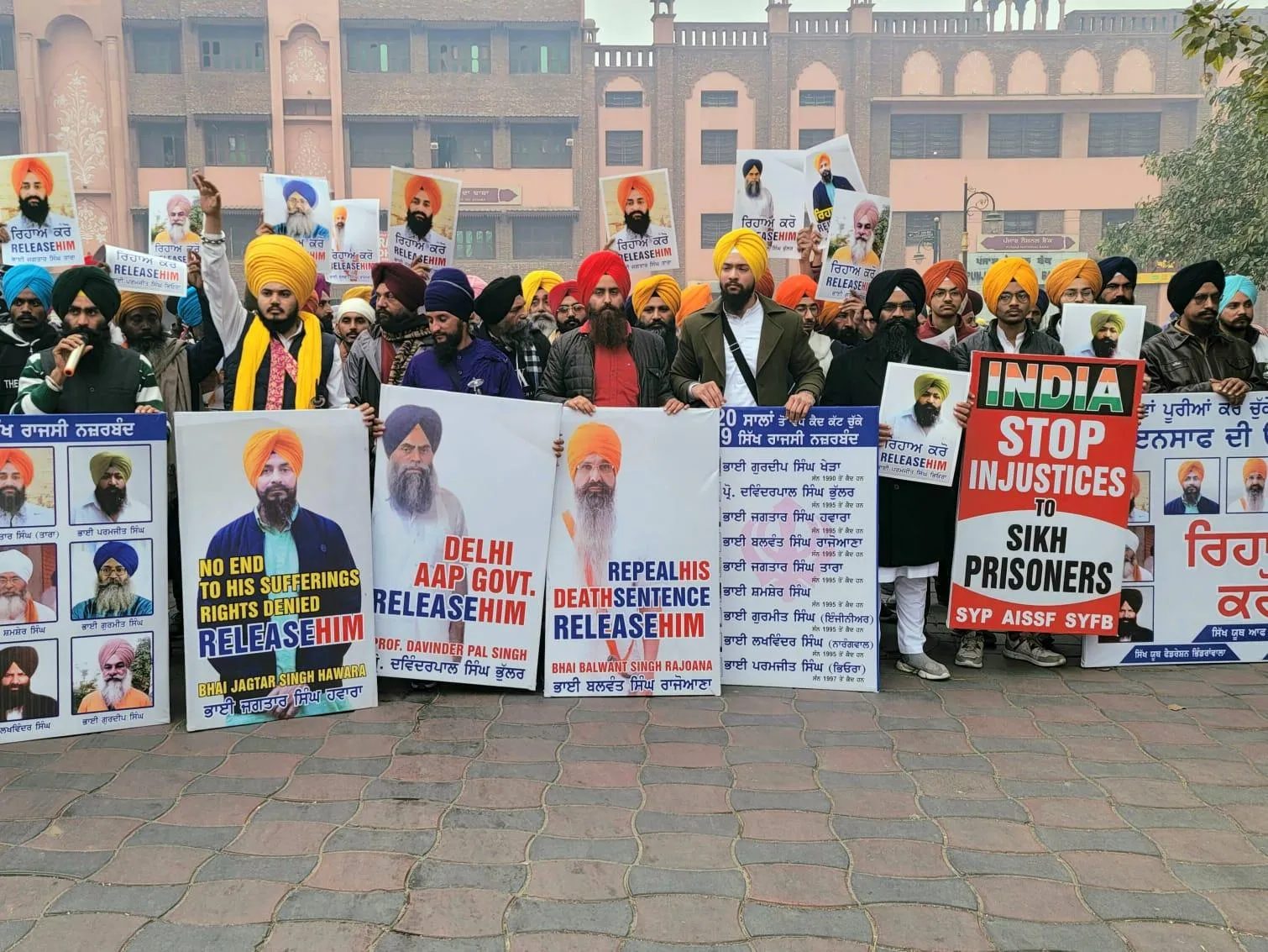 ਬੰਦੀ ਸਿੰਘਾਂ ਦੀ ਰਿਹਾਈ ਦਾ ਹੋਕਾ ਦਿੰਦਾ ਪੰਥਕ ਜਥੇਬੰਦੀਆਂ ਨੇ ਕੱਢਿਆ ਖ਼ਾਲਸਾ ਮਾਰਚ