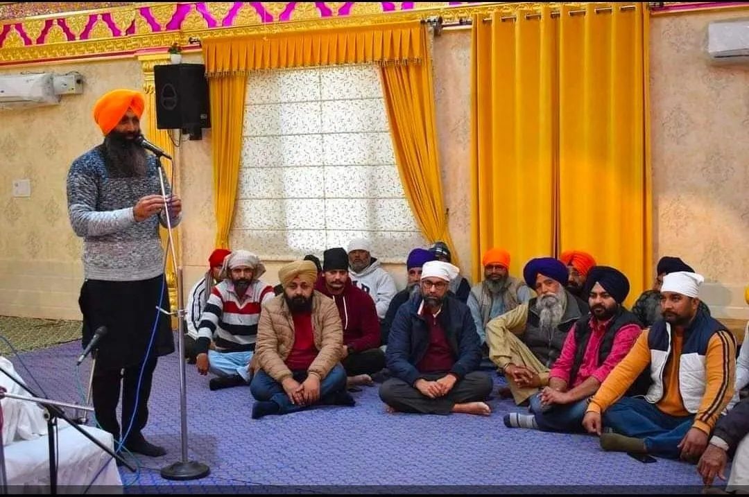 ਸਿਆਸੀ ਲੋਕਾਂ ਨੇ ਗੁਰੂ ਘਰਾਂ ਨੂੰ  ਕਲੱਬ  ਬਣਾਇਆ : -  ਜੰਡੀਰ  ਭੋਗਪੁਰ