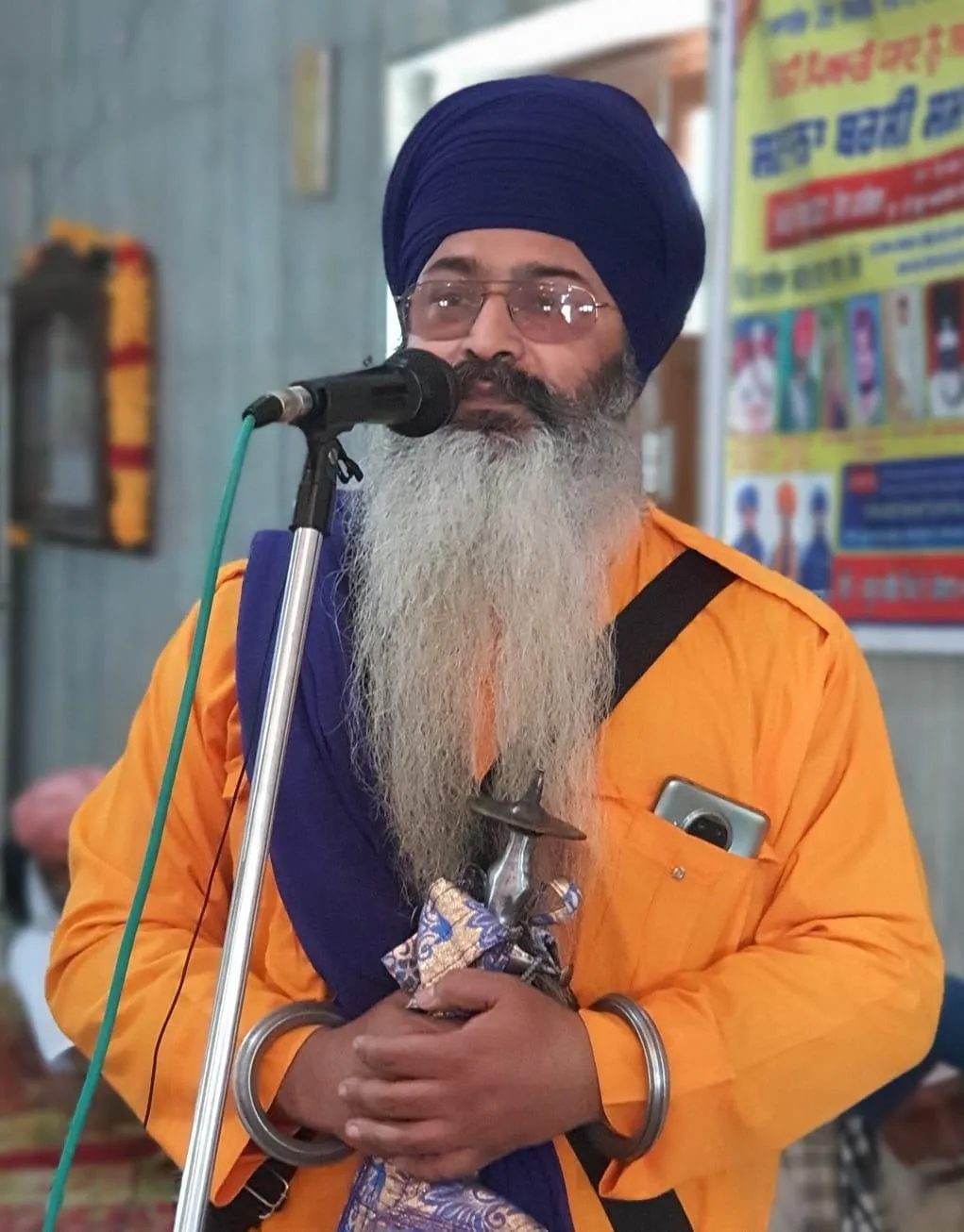 328 ਸਰੂਪਾਂ ਦੇ ਮੋਰਚੇ ਨੂੰ ਭੰਡਣ ਵਾਲ਼ਾ ਵਿਕਾਊ ਲਾਣਾ ਬਾਦਲਾਂ ਵੱਲੋਂ ਮੰਜੀ ਹਾਲ 'ਚ ਕੀਤੀ ਸਿਆਸੀ ਰੈਲ਼ੀ ਬਾਰੇ ਚੁੱਪ ਕਿਉਂ ? - ਭਾਈ ਭੁਪਿੰਦਰ ਸਿੰਘ