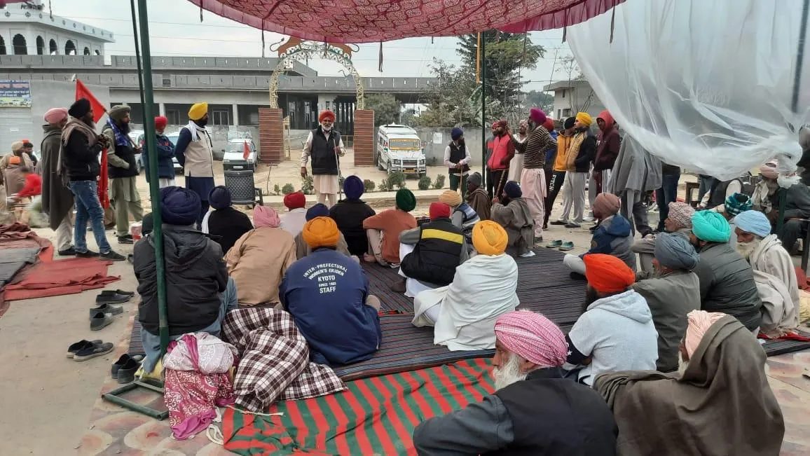 ਦਿੱਲੀ ਕਿਸਾਨ ਅੰਦੋਲਨ ਦੀ ਜਿੱਤ ਦੀ ਖੁਸ਼ੀ ਵਿੱਚ ਪਿੰਡ ਮੱਲੇਆਣਾ ਵਿੱਖੇ ਅਖੰਡ ਪਾਠ ਦੇ ਭੋਗ ਪਾਏ