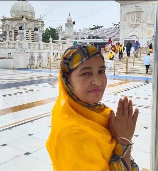 ਪਾਵਰਾਂ ਦੀ ਗਲਤ ਵਰਤੋਂ ਕਰਨ ਵਾਲੇ ਲੀਡਰਾਂ ਨੂੰ ਹਟਾ ਕੇ  ਇਮਾਨਦਾਰ ਲੀਡਰਾਂ ਨੂੰ ਪਾਵਰ ਬਖਸ਼ਣ ਸਤਿਗੁਰੂ : -  ਸੁਖਵਿੰਦਰ ਸੈਣੀ