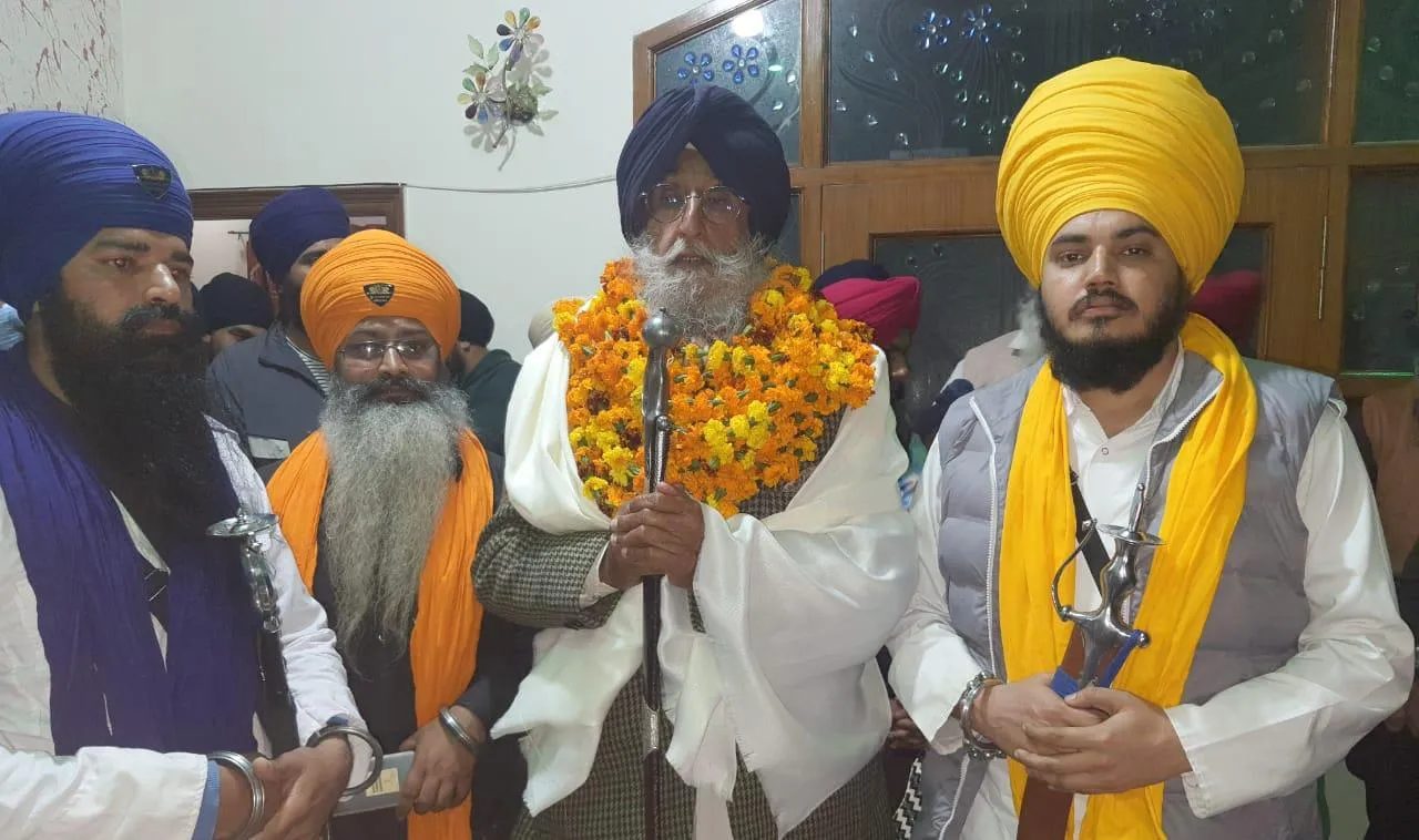 ਸਿੱਖ ਯੂਥ ਫ਼ੈਡਰੇਸ਼ਨ ਭਿੰਡਰਾਂਵਾਲਾ ਵੱਲੋਂ ਅਮਰਗੜ੍ਹ ਵਿਖੇ ਸਿਮਰਨਜੀਤ ਸਿੰਘ ਮਾਨ ਦਾ ਸ਼ਾਨਦਾਰ ਸਨਮਾਨ