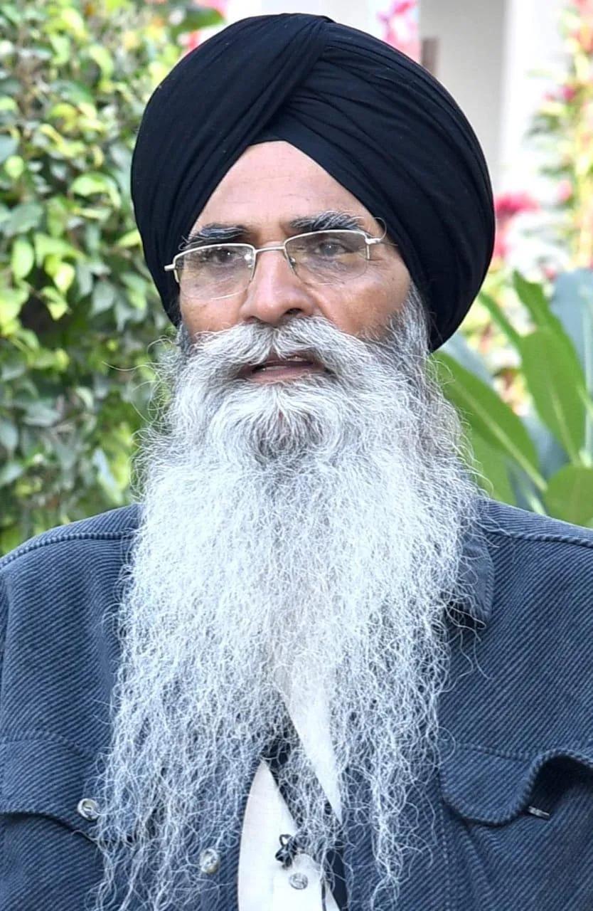 ਅਮਰੀਕਾ ਨਿਵਾਸੀ ਵਿਅਕਤੀ ਵੱਲੋਂ ਪਾਵਨ ਗੁਰਬਾਣੀ ਨਾਲ ਛੇੜ ਛਾੜ ਕਰਨ ਦਾ ਸ਼੍ਰੋਮਣੀ ਕਮੇਟੀ ਵੱਲੋਂ ਸਖ਼ਤ ਨੋਟਿਸ