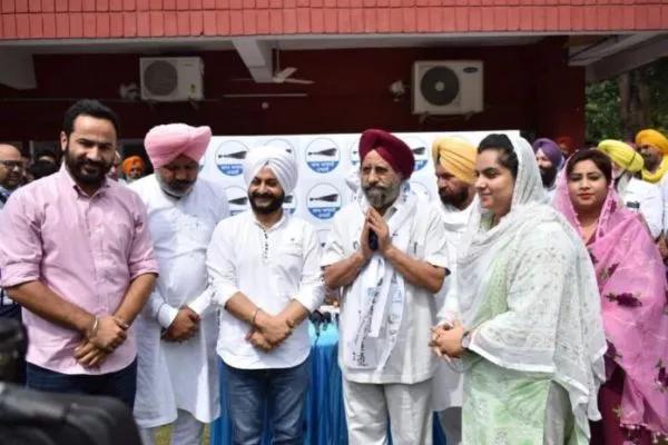 ਕਾਂਗਰਸ ਨੂੰ ਵੱਡਾ ਝਟਕਾ, ਮਨਪ੍ਰੀਤ ਬਾਦਲ ਦਾ ਸਾਥੀ ਆਪ ‘ਚ ਸ਼ਾਮਲ