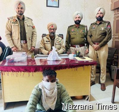 480 narcotic pills along with an accused police