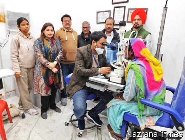 Dhir Family Organizes Free Eye Check-up Camp for 850 Patients