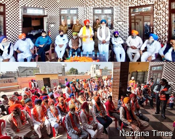 Hundreds of people including current panchayat members join BJP under the leadership of District President Harjit Singh Sandhu in village Dhunda