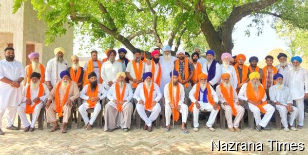 ਸਿੱਕੀ ਦੀ ਅਗਵਾਈ ਹੇਠ ਪਿੰਡ ਪੱਖੋਪੁਰ ਦੇ ਸਾਬਕਾ ਸਰਪੰਚ ਦੇ ਪਰਿਵਾਰ ਸਮੇਤ ਦਰਜਨਾਂ ਲੋਕਾਂ ਨੇ ਫ਼ੜਿਆ ਕਾਂਗਰਸ ਦਾ ਹੱਥ