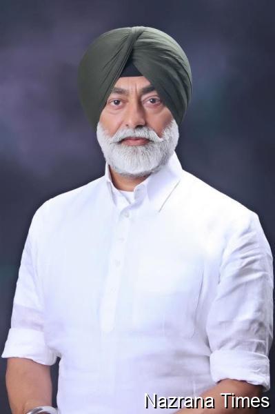 ਸੁਖਪਾਲ ਸਿੰਘ ਖਹਿਰਾ ਨੇ ਆਮ ਆਦਮੀ ਪਾਰਟੀ ਤੇ ਸਿਆਸੀ ਦਲ-ਬਦਲ ਨੂੰ ਉਤਸ਼ਾਹਿਤ ਕਰਨ ਅਤੇ ਕਾਰਪੋਰੇਟ ਲੋਕਾਂ ਨੂੰ ਗਲੇ ਲਗਾਉਣ ਦੀ ਸਖ਼ਤ ਆਲੋਚਨਾ ਕੀਤੀ