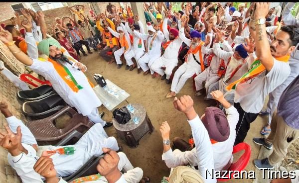 ਪਿੰਡ ਮੱਜੂਪੁਰ ਵਿਖੇ ਸਾਬਕਾ ਪੰਚਾਇਤ ਮੈਂਬਰ ਸਮੇਤ ਸੈਂਕੜੇ ਲੋਕ ਜ਼ਿਲ੍ਹਾ ਪ੍ਰਧਾਨ ਦੀ ਅਗਵਾਈ ਹੇਠ ਭਾਜਪਾ ਵਿੱਚ ਸ਼ਾਮਲ