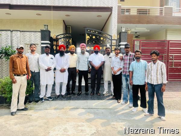 ਹੜ੍ਹ ਪੀੜਤ ਲੋਕਾਂ ਦੀ ਮਦਦ ਕਰਨ ਵੇਲੇ ਪ੍ਰਧਾਨ ਮੰਤਰੀ ਨੇ ਗੋਗਲੂਆਂ ਤੋਂ ਘੱਟਾ ਝਾੜਿਆ-:ਇੰਜ ਸ਼ੇਰਗਿੱਲ