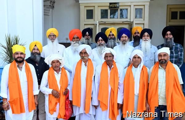 ਬਾਸ ਬਾਦਸ਼ਾਹਪੁਰ ਹਰਿਆਣਾ ਦੀ ਸੰਗਤ ਨੇ 6 ਲੱਖ ਅਤੇ ਸ਼ਿਆਮਪੁਰ ਜੱਟਾਂ ਉੱਤਰ ਪ੍ਰਦੇਸ਼ ਦੀ ਸੰਗਤ ਵੱਲੋਂ 3 ਲੱਖ 71 ਹਜ਼ਾਰ ਸ਼੍ਰੋਮਣੀ ਕਮੇਟੀ ਨੂੰ ਦਿੱਤੇ