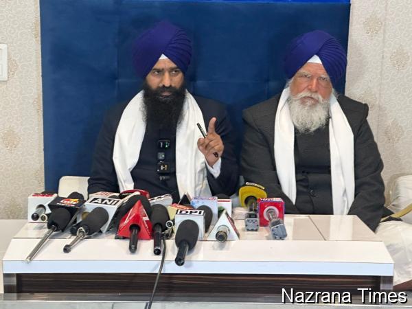 ਸ੍ਰੀ ਅਕਾਲ ਤਖ਼ਤ ਸਾਹਿਬ ਨੂੰ ਚੁਣੌਤੀ ਤੇ ਸਿੱਖ ਵਿਰੋਧੀ ਪ੍ਰਗਟਾਵਿਆਂ ਲਈ ਸ੍ਰੀ ਅਕਾਲ ਤਖ਼ਤ ਸਾਹਿਬ ਨੇ ਪੰਜਾਬ ਦੇ ਮੁੱਖ ਮੰਤਰੀ ਭਗਵੰਤ ਮਾਨ ਨੂੰ 15 ਜਨਵਰੀ ਨੂੰ ਸੱਦਿਆ