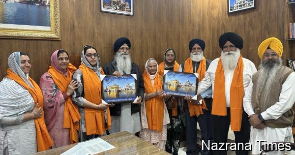 ਅਮਰੀਕਾ ਤੋਂ ਪੁੱਜੇ ਸਿੱਖ ਵਫ਼ਦ ਨੇ ਸ਼੍ਰੋਮਣੀ ਕਮੇਟੀ ਪ੍ਰਧਾਨ ਐਡਵੋਕੇਟ ਧਾਮੀ ਨਾਲ ਕੀਤੀ ਮੁਲਾਕਾਤ