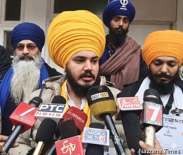 ਇਮਾਨ ਸਿੰਘ ਮਾਨ ਨੂੰ ਰਾਜਨੀਤਿਕ ਪਾਰਟੀ ਦਾ ਆਗੂ ਕਹਿ ਕੇ ਸਮਾਂ ਨਾ ਦੇਣ ਵਾਲੇ ਪ੍ਰਧਾਨ ਧਾਮੀ ਤਾਂ ਖੁਦ ਬਾਦਲਾਂ ਦੇ ਚਾਪਲੂਸ ਤੇ ਬਾਬਾ ਧੁੰਮਾ ਭਾਜਪਾ ਦੇ ਹਮਾਇਤੀ ਹਨ : ਭਾਈ ਰਣਜੀਤ ਸਿੰਘ ਦਮਦਮੀ ਟਕਸਾਲ