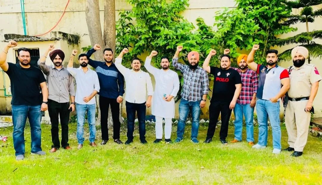 ਮੋਦੀ ਸਰਕਾਰ ਦੇ ਪੁਤਲੇ ਫੂਕੇ ਜਮਕੇ ਕੀਤੀ ਨਾਰੇਬਾਜੀ     