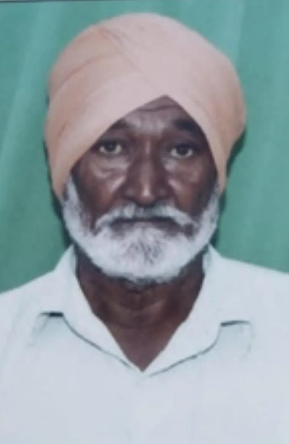 Sad News : ਠੇਕੇ 'ਤੇ ਜ਼ਮੀਨ ਲੈ ਕੇ ਬੀਜਿਆ ਸੀ ਨਰਮਾ, ਗੁਲਾਬੀ ਸੁੰਡੀ ਨੇ ਕੀਤਾ ਤਬਾਹ, ਪਰੇਸ਼ਾਨ ਕਿਸਾਨ ਨੇ ਸਪਰੇਅ ਪੀ ਕੇ ਕੀਤੀ ਖੁਦਕੁਸ਼ੀ