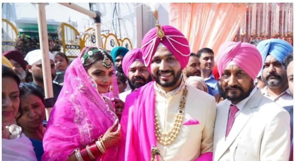 CM ਚੰਨੀ ਦੇ ਮੁੰਡੇ ਦੇ ਵਿਆਹ ‘ਚ ਸੁਰੱਖਿਆ ਨੂੰ ਲੈਕੇ ਵੱਡੀ ਲਾਪਰਵਾਹੀ, ਪੁਲਿਸ ਇੰਸਪੈਕਟਰ ਸਸਪੈਂਡ