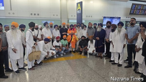 Jathedar Giani Kuldip Singh Gargajj given warm welcome by sangat on arrival in Hong Kong