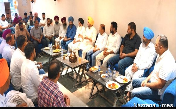 ਰਾਜਨੀਤੀ ਤੋਂ ਉੱਪਰ ਉੱਠ ਕੇ ਲੋਕਾਂ ਨਾਲ ਮਜ਼ਬੂਤ ​​ਸਬੰਧ ਬਣਾ ਰਹੇ ਸੁਖਵੰਤ ਸਿੰਘ ਪੱਡਾ