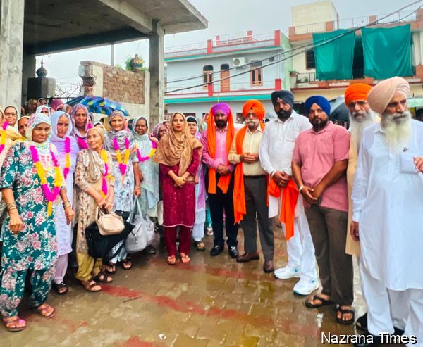 ਮੁੱਖ ਮੰਤਰੀ ਤੀਰਥ ਯਾਤਰਾ ਯੋਜਨਾ ਵਿਧਾਇਕ ਕੁਲਵੰਤ ਸਿੰਘ ਦੀ ਦੇਖ-ਰੇਖ ਹੇਠ ਮੋਹਾਲੀ ਤੋਂ 3 ਬੱਸਾਂ ਸ੍ਰੀ ਅੰਮ੍ਰਿਤਸਰ ਸਾਹਿਬ ਲਈ ਹੋਈਆਂ ਰਵਾਨਾ...