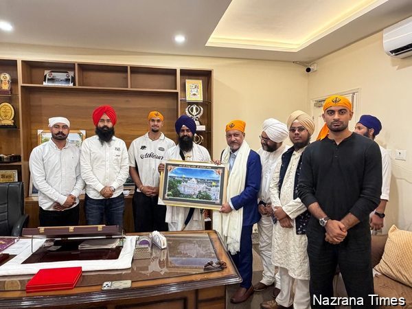 Malaysian Delegation Led by Penang Deputy Chief Minister Jagdeep Singh Deo Meets Jathedar of Sri Akal Takht Sahib