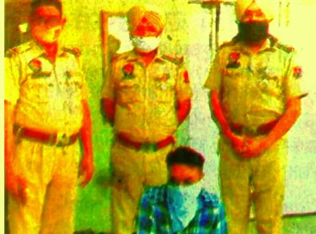 12 ਗ੍ਰਾਮ ਹੈਰੋਇਨ ਸਮੇਤ  ਪੁਲਿਸ ਨੇ ਕੀਤਾ ਕਾਬੂ