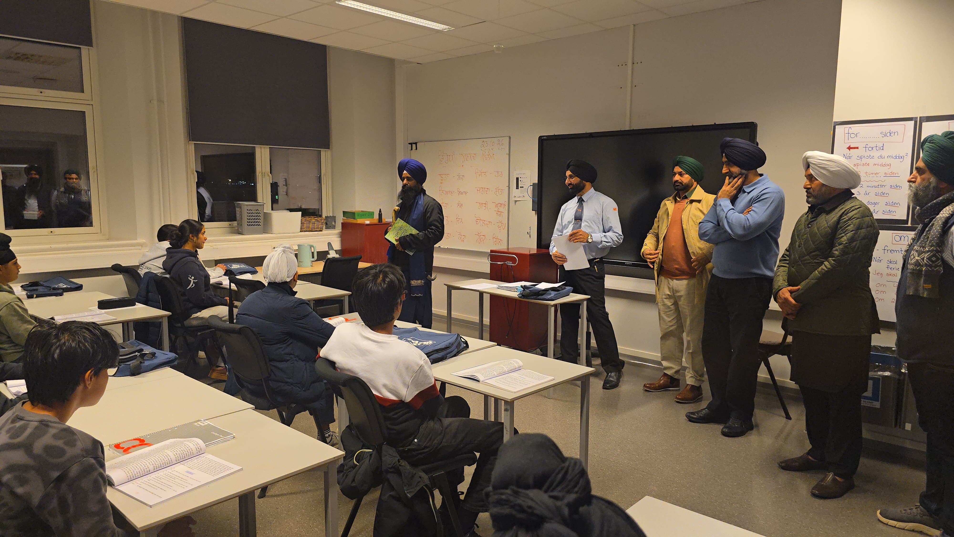 ਜਥੇਦਾਰ ਕੁਲਦੀਪ ਸਿੰਘ ਗੜਗੱਜ (ਨਾਰਵੇ) ਸਕੂਲ ਦੌਰਾ