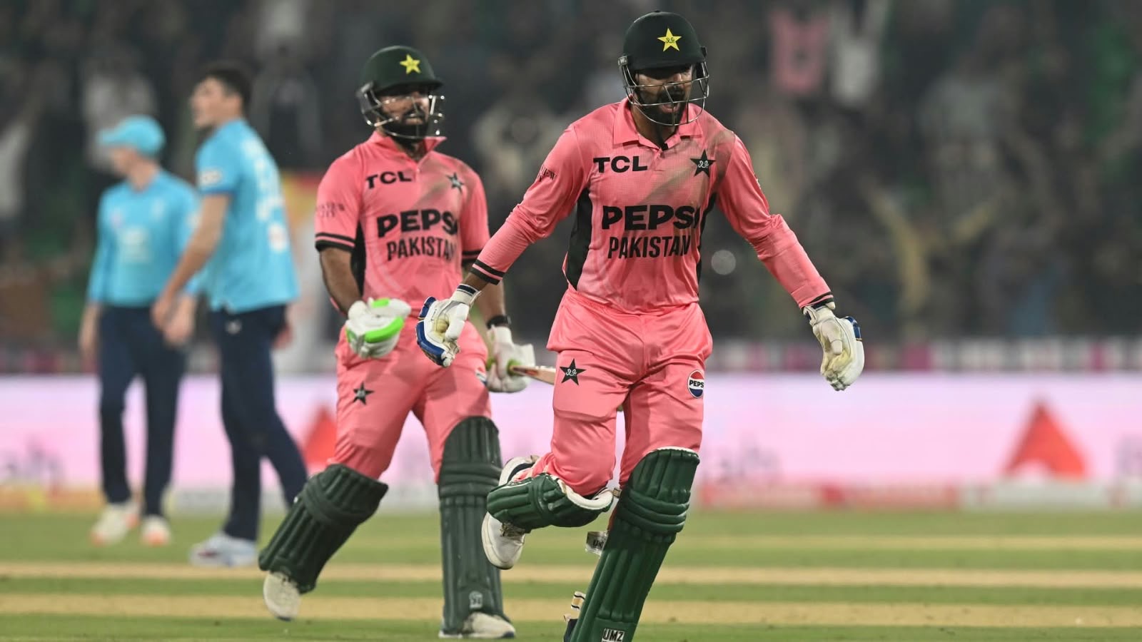 ENGLAND V/S PAKISTAN