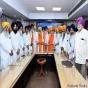 ਸ਼੍ਰੋਮਣੀ ਕਮੇਟੀ ਦੇ ਮੀਤ ਸਕੱਤਰ ਸ. ਜਸਪਾਲ ਸਿੰਘ ਢੱਡੇ ਤੇ ਹੋਰ ਮੁਲਾਜ਼ਮਾਂ ਨੂੰ ਸੇਵਾ ਮੁਕਤ ਹੋਣ ’ਤੇ ਕੀਤਾ ਸਨਮਾਨਤ
