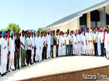 ਰਮਨਦੀਪ ਕੌਰ ਤੇ ਬਿੱਲਾ ਸ਼ੇਰੋਂ ਦੀ ਅਗਵਾਈ ਹੇਠ ਵੱਡਾ ਕਾਫਲਾ ਬਾਬਾ ਬਕਾਲਾ ਕਾਨਫਰੰਸ ਲਈ ਹੋਇਆ ਰਵਾਨਾ