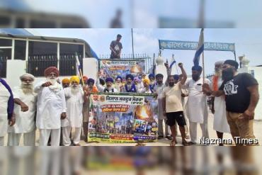 ਕਿਸਾਨ ਮਜ਼ਦੂਰ ਮੋਰਚਾ ਚੈਪਟਰ ਪੰਜਾਬ ਦੇ ਸੱਦੇ ’ਤੇ ਪੰਜਾਬ ਦੇ ਦਰਜਨਾਂ ਪਿੰਡਾਂ ਵਿੱਚ ਫਲੈਕਸਾਂ ਲਾਉਣ ਦਾ ਕੰਮ ਸ਼ੁਰੂ