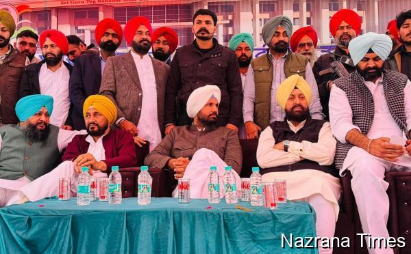 कांग्रस की पट्टी रैली ने भारी  बारिश में भी सफलता के सभी रिकॉर्ड तोड़े