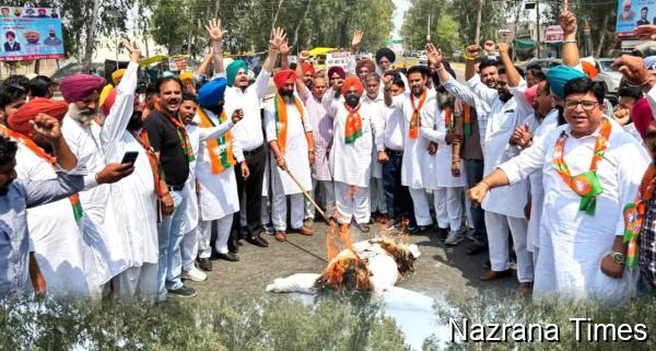 ਤਰਨਤਾਰਨ ਵਿਖੇ ਭਾਜਪਾ ਆਗੂਆਂ ਨੇ ਫੂਕਿਆ 'ਆਪ' ਸਰਕਾਰ ਦਾ ਪੁਤਲਾ