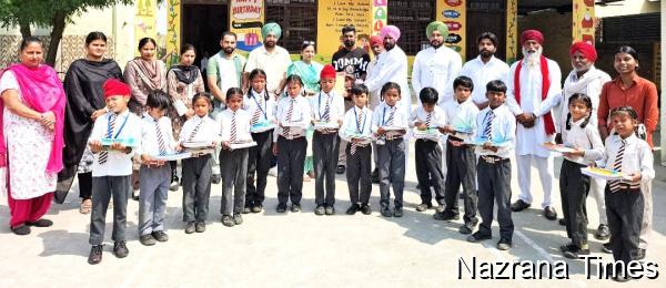 ਮੂਲ ਨਿਵਾਸੀ ਵੈੱਲਫੇਅਰ ਸੁਸਾਇਟੀ ਵੱਲੋਂ ਸਕੂਲੀ ਬੱਚਿਆਂ ਨਾਲ ਮਨਾਇਆ ਬਾਬਾ ਸਾਹਿਬ ਡਾ.ਭੀਮ ਰਾਓ ਦਾ ਜਨਮ ਦਿਨ