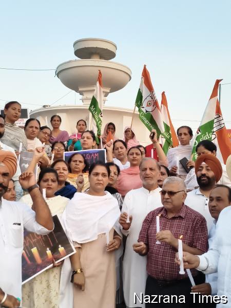 ਪਹਿਲਗਾਮ ਦੇ ਮ੍ਰਿਤਕਾਂ ਦੇ ਹੱਕ ਵਿੱਚ ਮਹਿਲਾ ਕਾਂਗਰਸ ਨੇ ਕੱਢਿਆ ਕੈਂਡਲ ਮਾਰਚ
