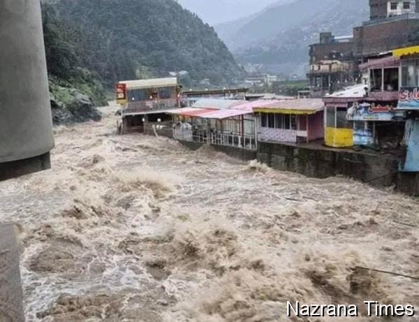 मॉनसून आपदा से पाकिस्तान त्रस्त: पंजाब में रवि नदी बाढ़, केपीके में फ्लैश फ्लड