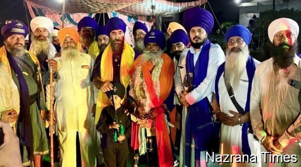 ਗੁਰੂ ਨਗਰੀ 'ਚ ਖ਼ਾਲਸਾਈ ਯੁੱਧ ਕਲਾ ਦੀ ਕਰਵਾਈ ਪ੍ਰਦਰਸ਼ਨੀ, ਸਿੱਖਾਂ ਨੂੰ ਸ਼ਸਤਰਧਾਰੀ ਹੋਣ ਲਈ ਹਲੂਣਿਆ